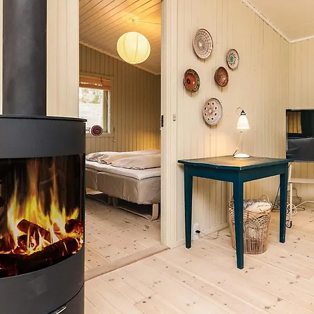 8 Person In Vaeggerlose-by Traum Bøtø By
