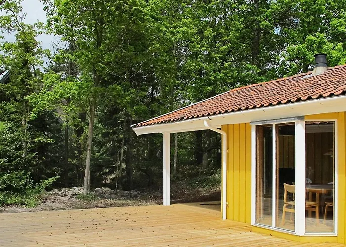 8 Person In Vaeggerlose-by Traum