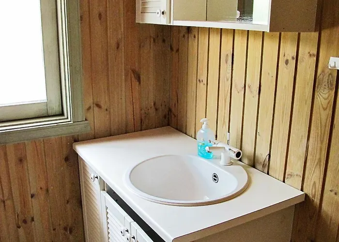 8 Person In Vaeggerlose-by Traum 別荘 Bøtø By